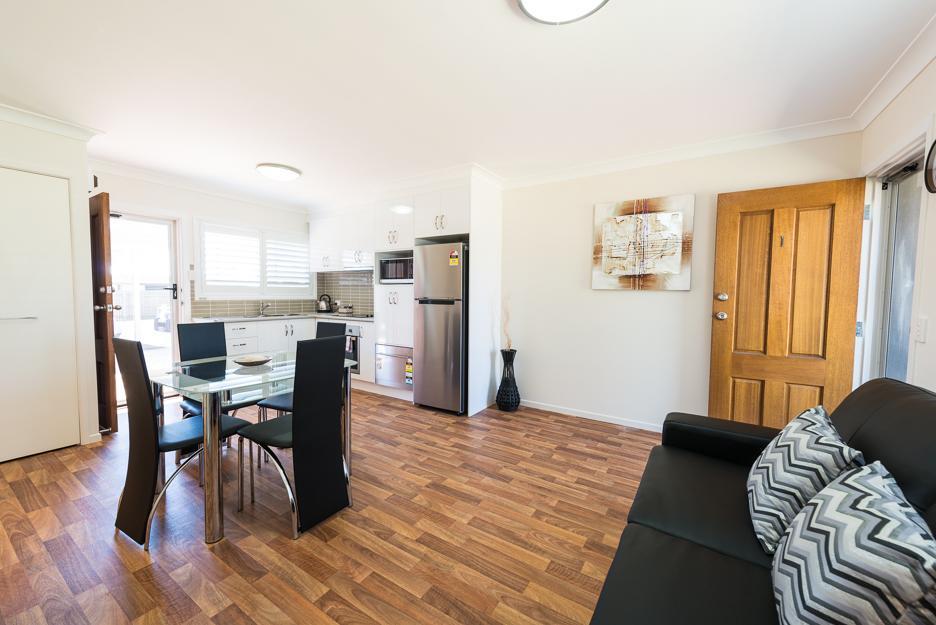 Bottletree Apartments On Garget Toowoomba Phòng bức ảnh